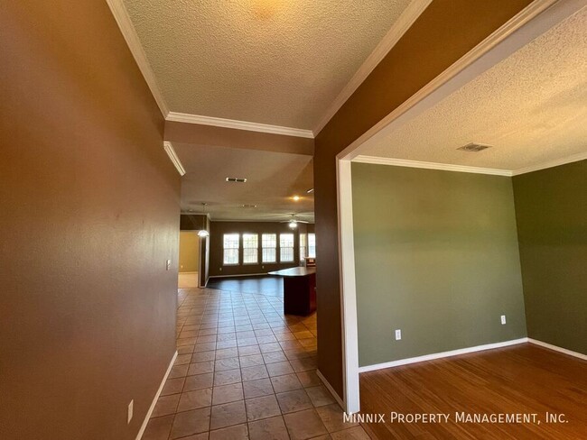 8211 Quincy Ave in Lubbock, TX - Building Photo - Building Photo