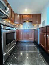 2405 W Balmoral Ave in Chicago, IL - Building Photo - Building Photo
