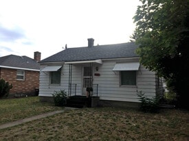 5317 N Wall St in Spokane, WA - Building Photo