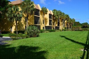 460 NW 20th St in Boca Raton, FL - Building Photo