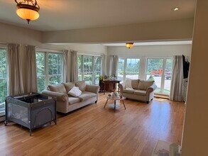9 Bagnall Ave in Saugus, MA - Building Photo - Building Photo