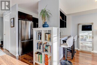 181 Village Green Square in Toronto, ON - Building Photo - Building Photo