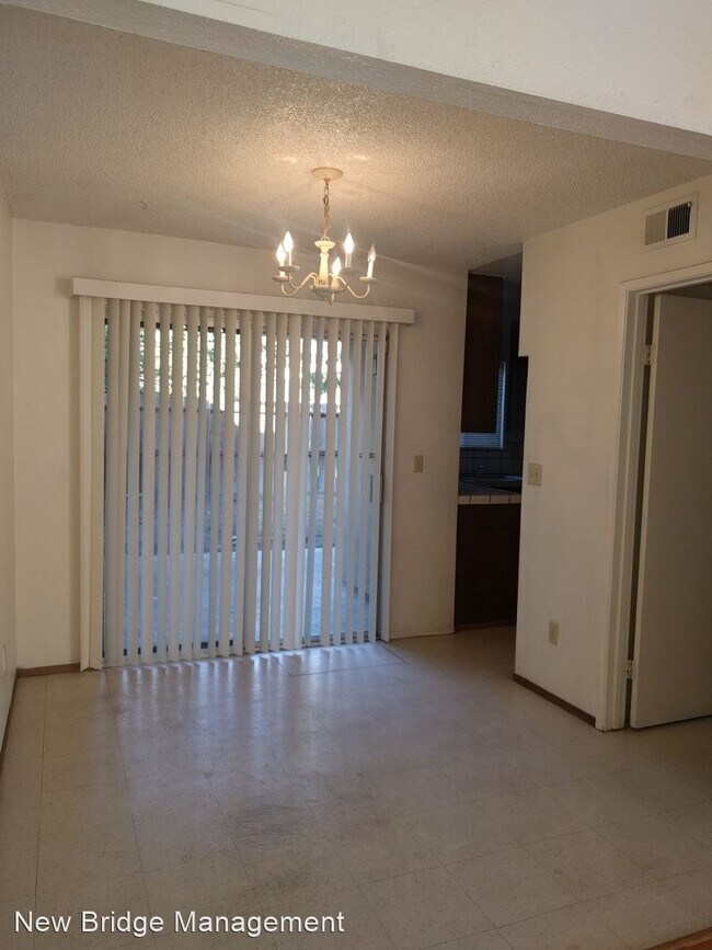 1305 Sylvan Meadows Dr in Modesto, CA - Building Photo - Building Photo