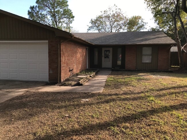 property at 828 Noreda Street