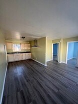 539 S 5th Ave in La Puente, CA - Building Photo