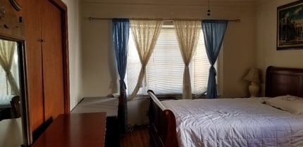 206 W Cedar Ave in Burbank, CA - Building Photo - Building Photo