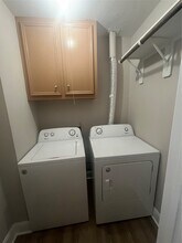 6387 S Briar Bayou Dr in Houston, TX - Building Photo - Building Photo