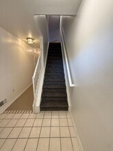 1372 Village Dr in Detroit, MI - Building Photo - Building Photo