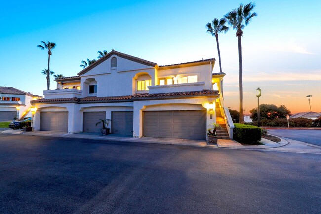 7 Wightman Ct in Dana Point, CA - Foto de edificio - Building Photo