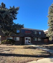 1303 Coffman St in Longmont, CO - Building Photo