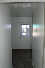 810 E Sunny Dunes Rd in Palm Springs, CA - Building Photo - Building Photo