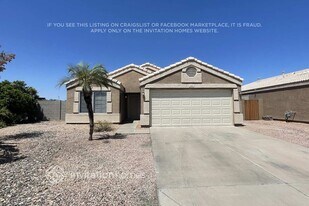 364 S Bermuda Dr in Gilbert, AZ - Building Photo