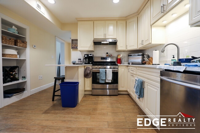 1520 Commonwealth Ave, Unit 2