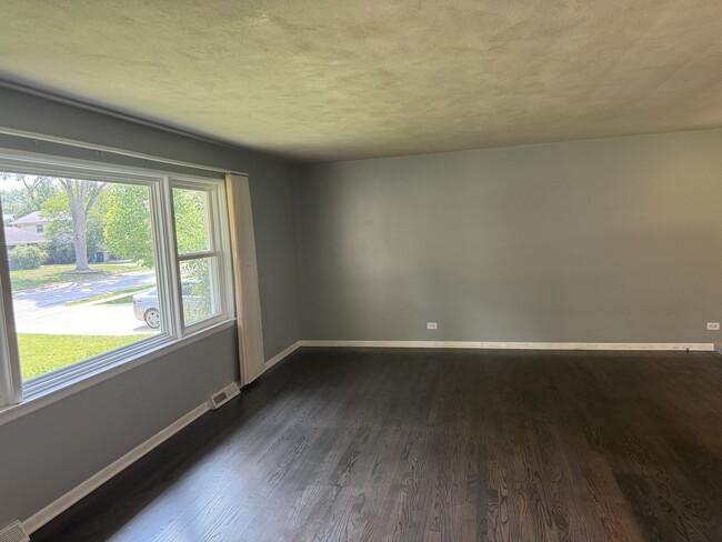 109 Sandalwood Dr in Naperville, IL - Building Photo - Building Photo