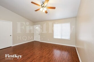 6016 W Monticeto Way in Las Vegas, NV - Building Photo - Building Photo