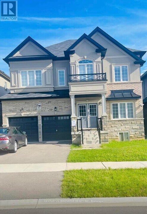 4 Flagg Ave in Brant, ON - Building Photo