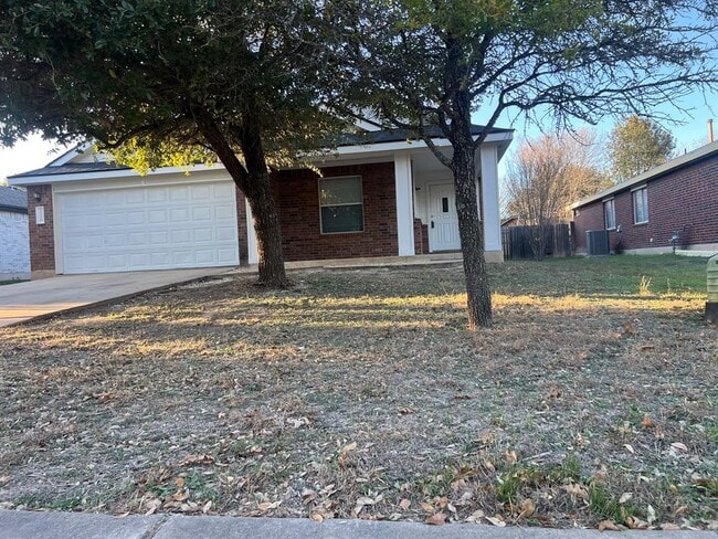 120 Salado Dr in Kyle, TX - Building Photo - Building Photo