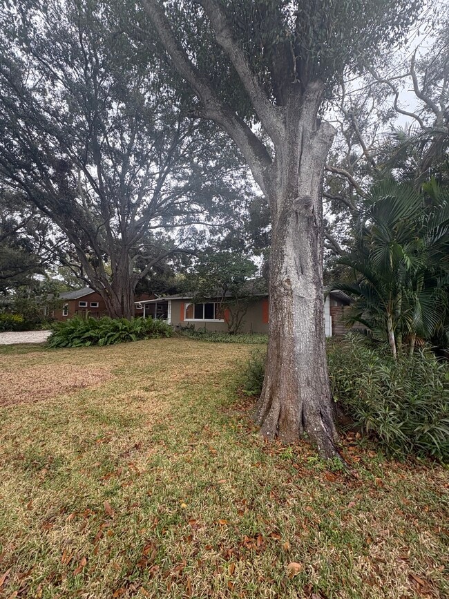 property at 3022 Dartmouth Ave N