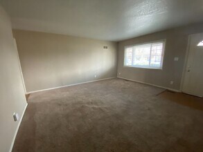 6117 Landsdowne Dr in Fort Wayne, IN - Building Photo - Building Photo