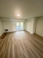 1137 Kaye Ct in Burlington, NJ - Building Photo - Building Photo