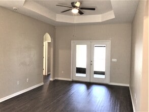 4004 Knight Ave in Melbourne, FL - Foto de edificio - Building Photo