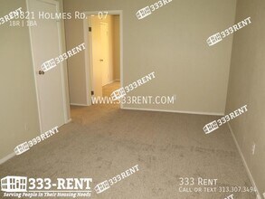 13821 Holmes Rd in Kansas City, MO - Building Photo - Building Photo