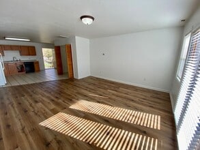 220 TF Kirkpatrick Way in Candler, NC - Building Photo - Building Photo