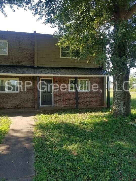 208 N Major Rd-Unit -Unit A in Belton, SC - Building Photo