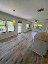 602 Centre Ct SW in Vero Beach, FL - Building Photo - Building Photo
