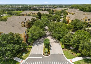 6380 Contessa Dr in Orlando, FL - Building Photo