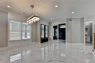 960 Nours Cir SE in Lawrenceville, GA - Building Photo - Building Photo