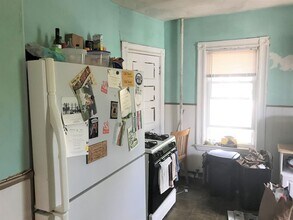 148 Willow Ave in Somerville, MA - Building Photo - Building Photo