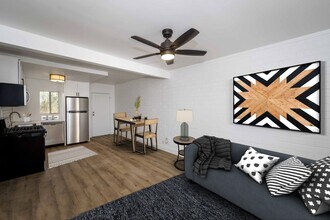 844 W Hazelwood St-Unit -#2 in Phoenix, AZ - Building Photo - Building Photo