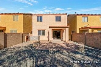 14374 S Camino El Galan in Sahuarita, AZ - Building Photo - Building Photo