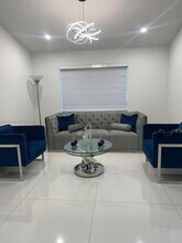 3482 SW 152nd Pl in Miami, FL - Foto de edificio - Building Photo