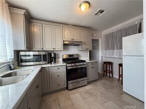 5416 Arlington Ave in Riverside, CA - Building Photo - Building Photo