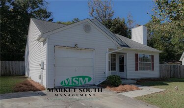 235 Laurelwood Dr in Savannah, GA - Building Photo - Building Photo