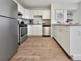 44 Guild St, Unit 1 in Boston, MA - Building Photo