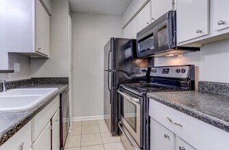 6723 Majestic Oak Pl in Memphis, TN - Building Photo - Building Photo