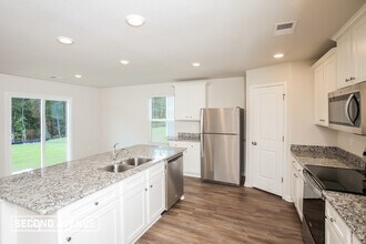 412 Misty Knl Dr in Elgin, SC - Building Photo - Building Photo