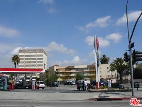 2154 Santa Ynez St in Los Angeles, CA - Building Photo - Building Photo