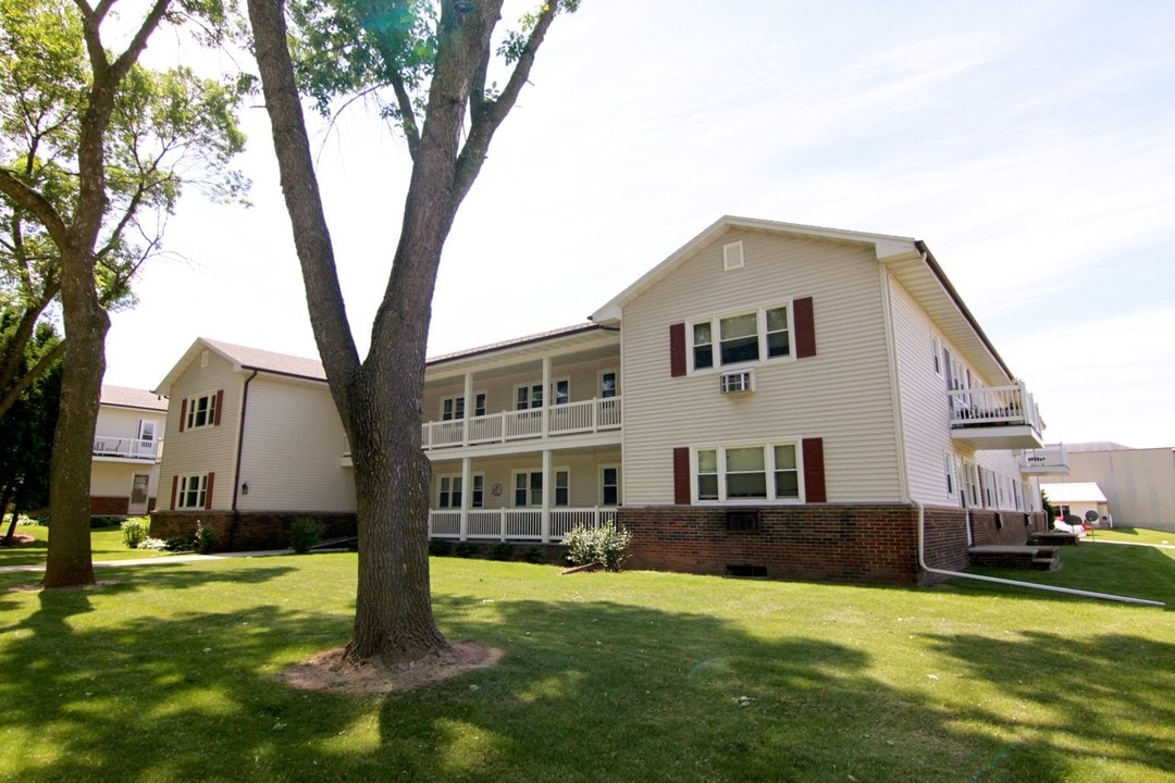 Briar Lane in Green Bay, WI - Foto de edificio