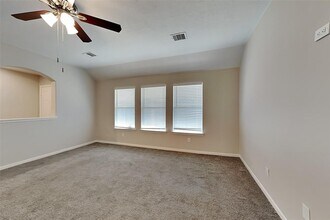 22210 Summer Breeze Ln in Tomball, TX - Building Photo - Building Photo