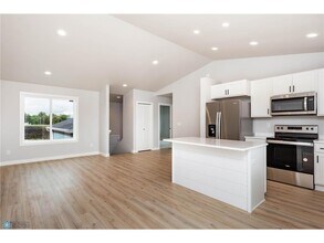 6718 68th St S in Horace, ND - Building Photo - Building Photo