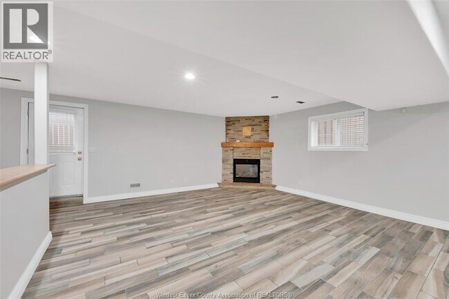 190 Diane Crescent in Windsor, ON - Building Photo - Building Photo