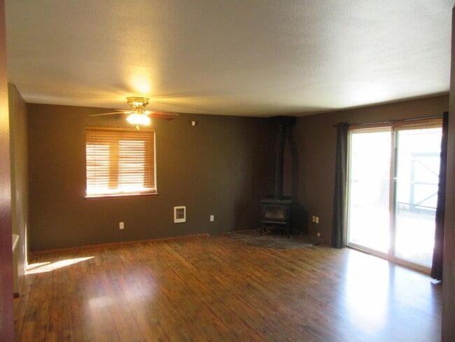 2007 N Blossom Ct in Post Falls, ID - Building Photo - Building Photo