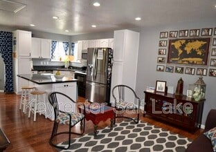 1637 N 500 W in Centerville, UT - Building Photo - Building Photo