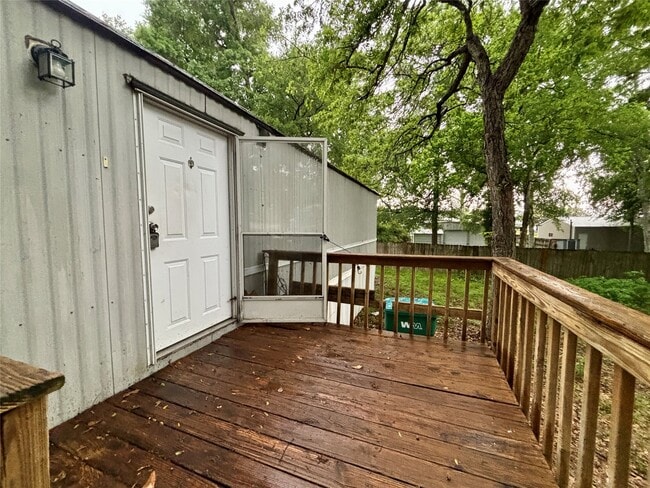 13295 Pecan Tree Dr in Willis, TX - Building Photo - Building Photo