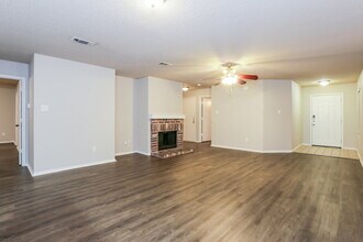 5351 Driftway Dr in Fort Worth, TX - Building Photo - Building Photo