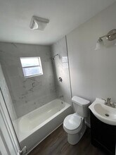 676 W Robertson St in San Benito, TX - Building Photo - Building Photo